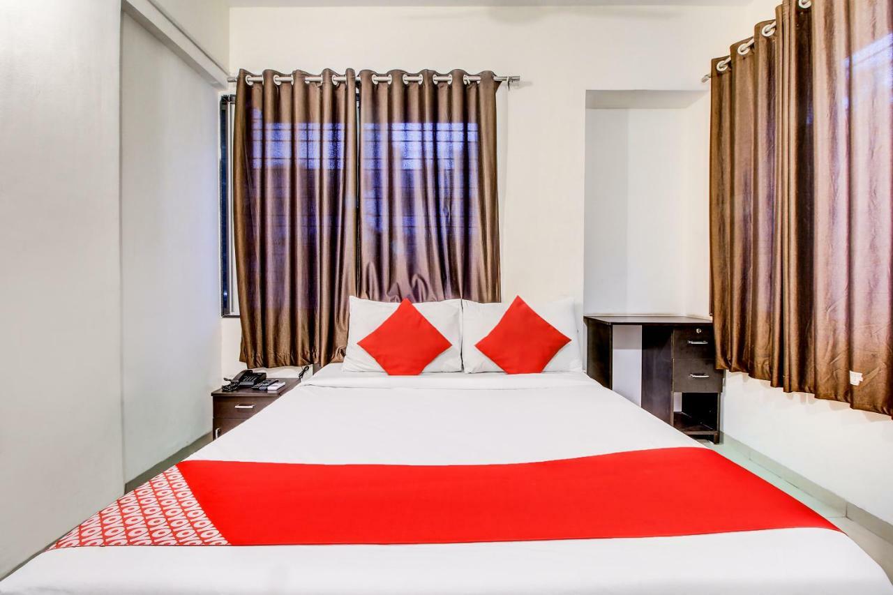 Oyo 20023 Silverkey Balewadi Pune