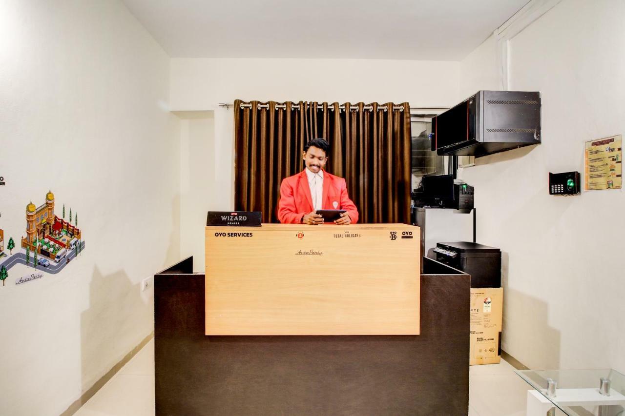 Oyo 20023 Silverkey Balewadi Hotel 3*