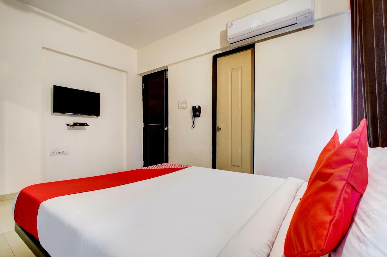 Hotel Oyo 20023 Silverkey Balewadi Pune